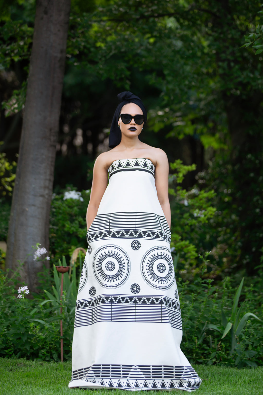 Umbaco Empress Black & Ivory