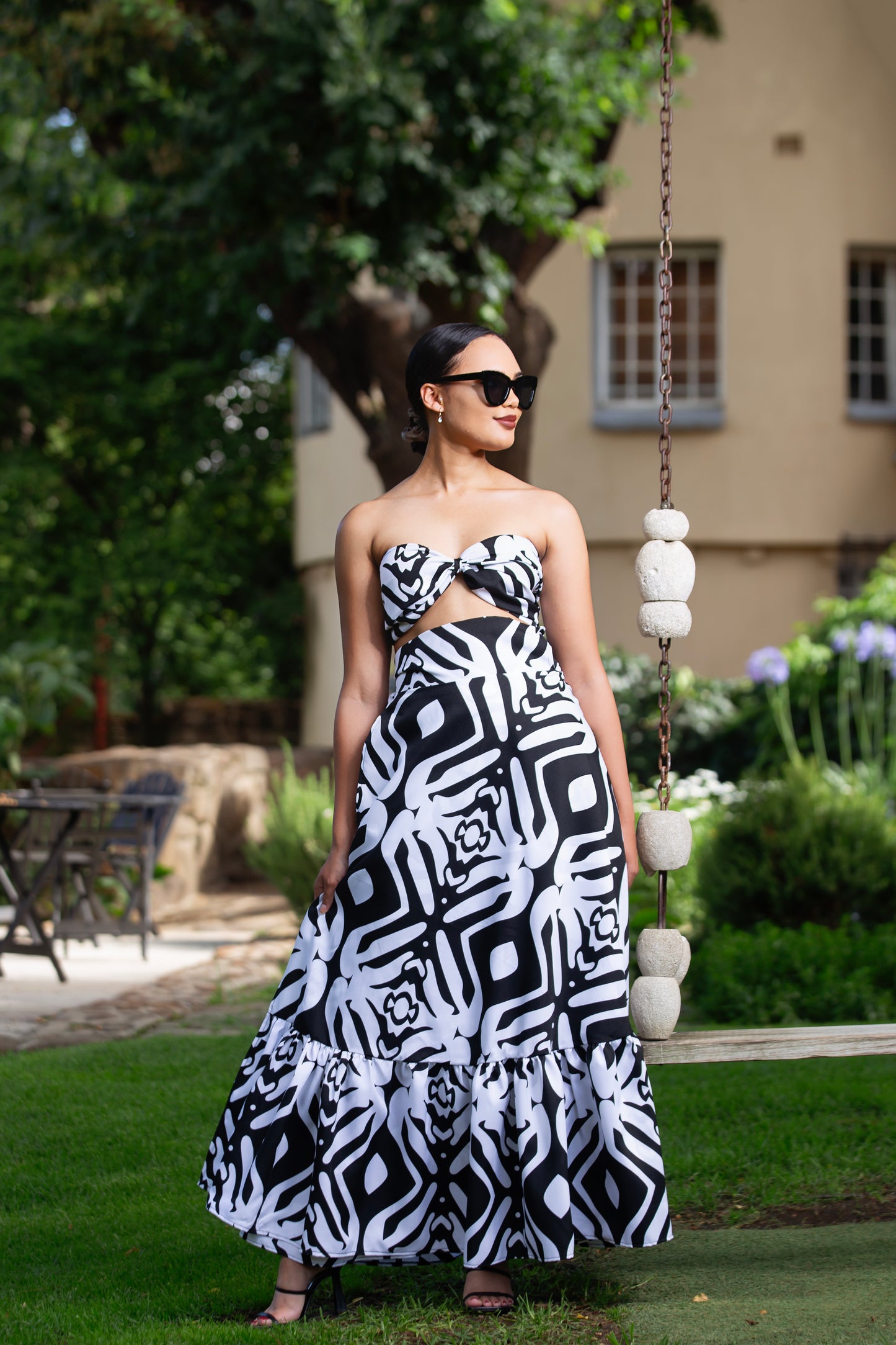 Floral 2 piece B&W (Tie Top)