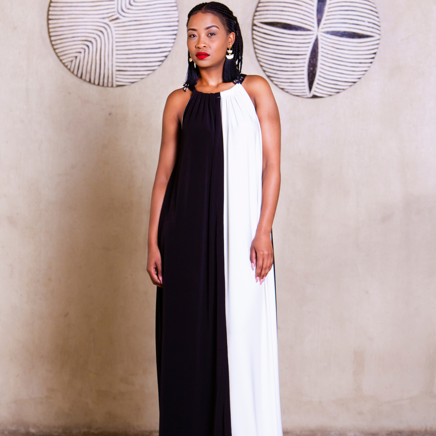 Zuri Original Contrast B&W